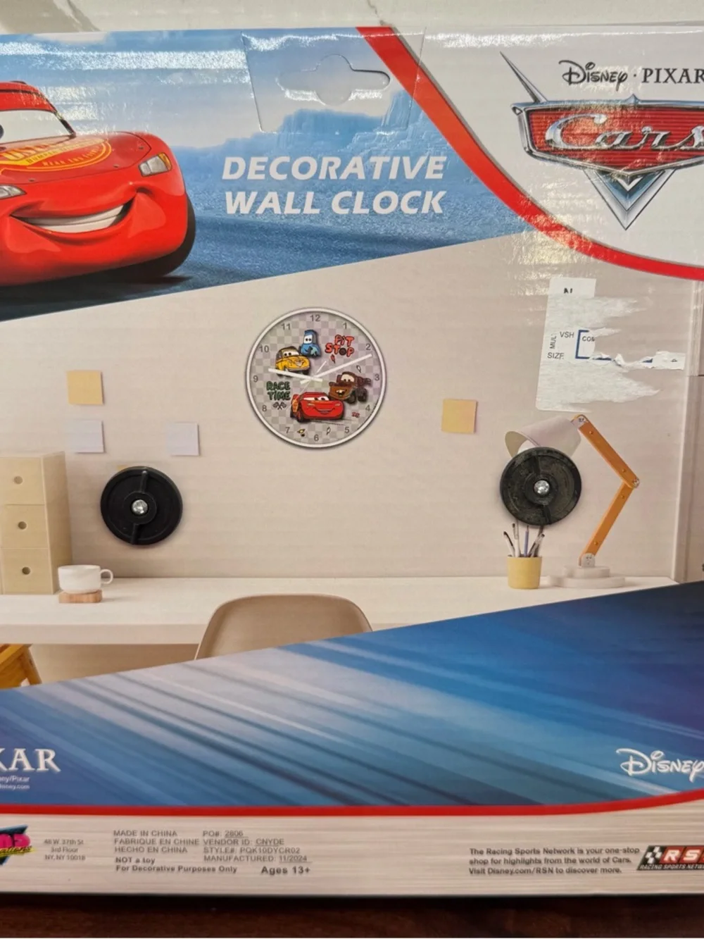 Disney Pixar Cars Lightning McQueen Wall Clock NEW Gift LMQ Tow Mater Luigi Race